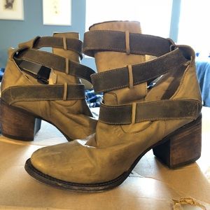 Steve Madden Freebird booties